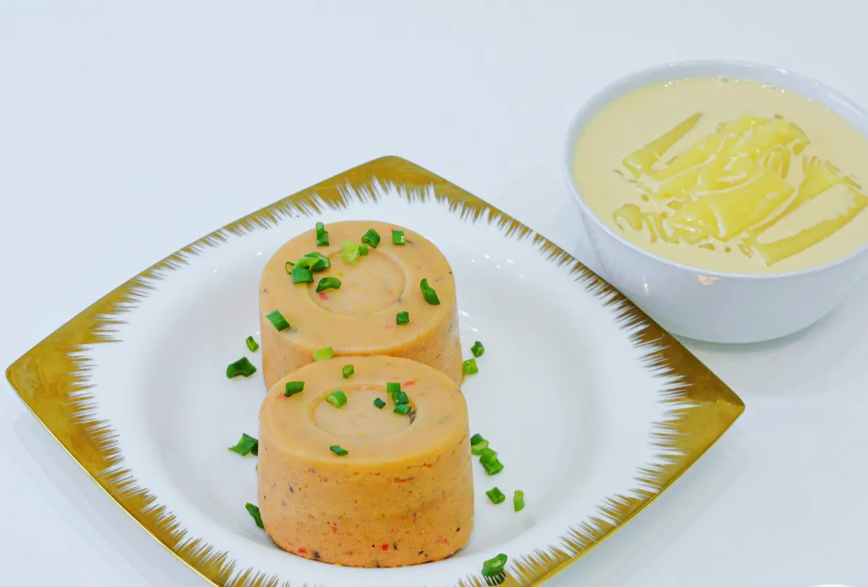 Gourmet Steamed Moin-Moin with Chilled Garri & Milk