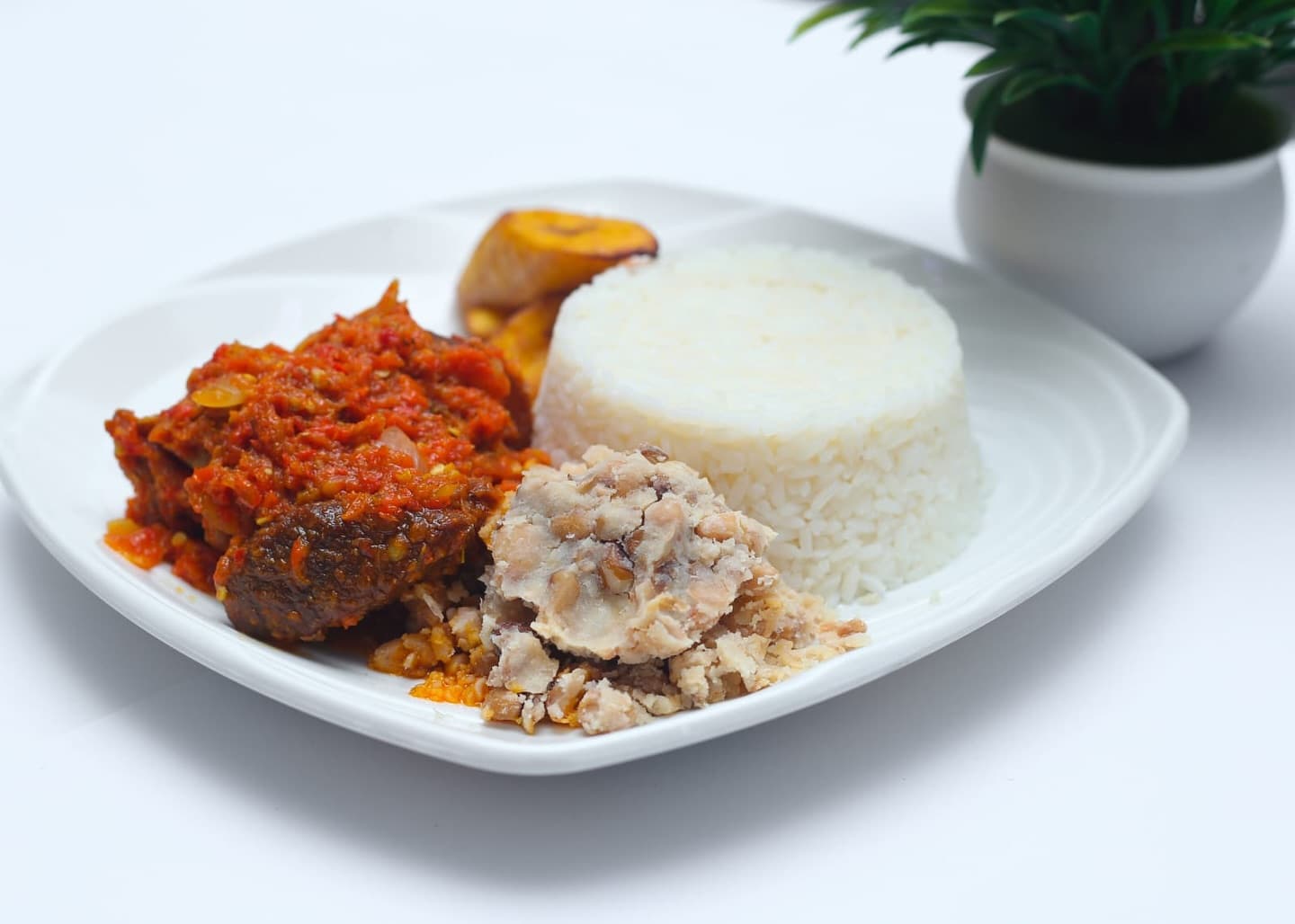 3S Restaurant Ambiance